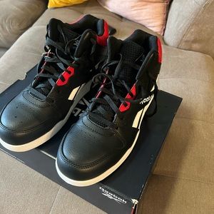 Reebok safety steel toe sneakers 11.5 Brand new with box.